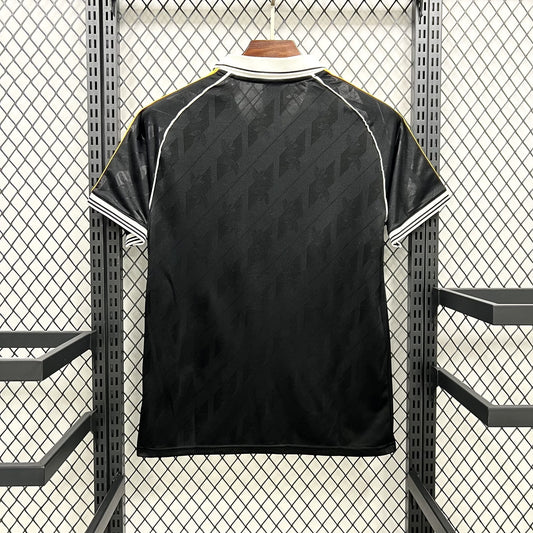 Maillot Real Madrid concept 2026-27